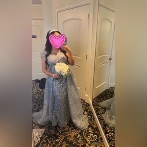 Selling a custom gown from Miha couture size 6-8.